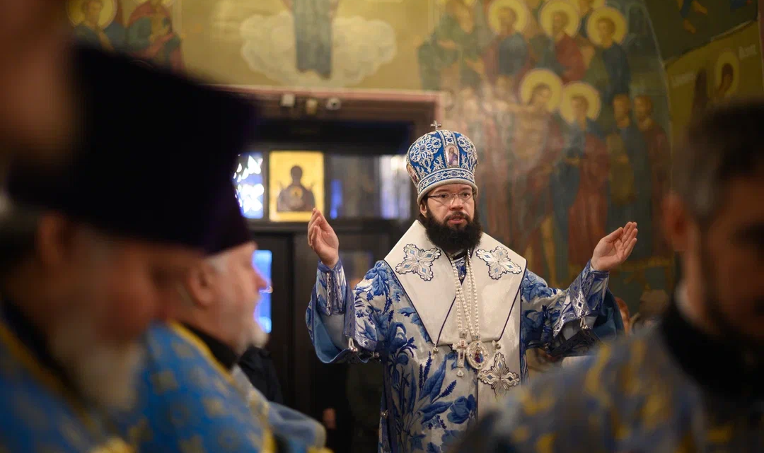 Митрополит Антоний совершил Божественную литургию в храме иконы Божией Матери «Знамение» в Аксиньино с связи с престольным праздником